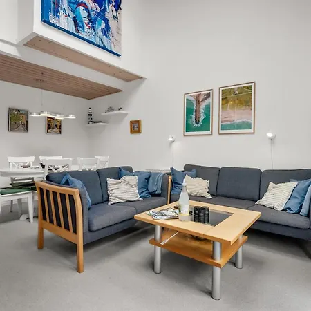 Epiphania - 100m To The Fjord By Interhome