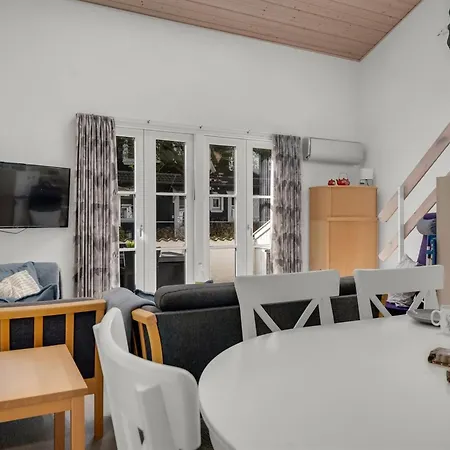 Apartment Epiphania - 100m To The Fjord By Interhome *