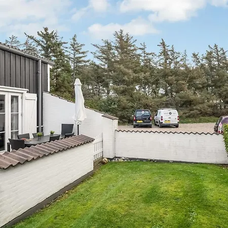 Apartment Epiphania - 100m To The Fjord By Interhome