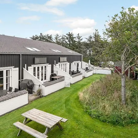 Epiphania - 100m To The Fjord By Interhome *