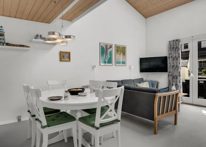 Epiphania - 100m To The Fjord By Interhome Apartamento